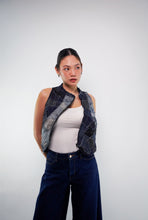 Load image into Gallery viewer, Ultra Yin & Yang Vest