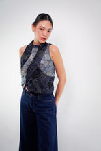 Load image into Gallery viewer, Ultra Yin &amp; Yang Vest
